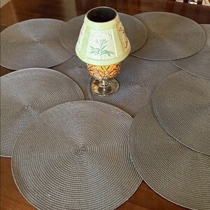 💥$1 with any purchase💥 Eight Round Woven Placemat's